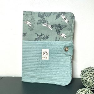 Protège carnet de santé So Mout' popeline motifs libellule gris vert et velours 100% coton