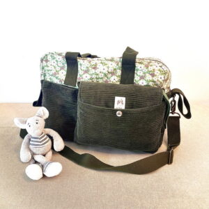 Ensemble sac à langer et tapis dans poche soufflet